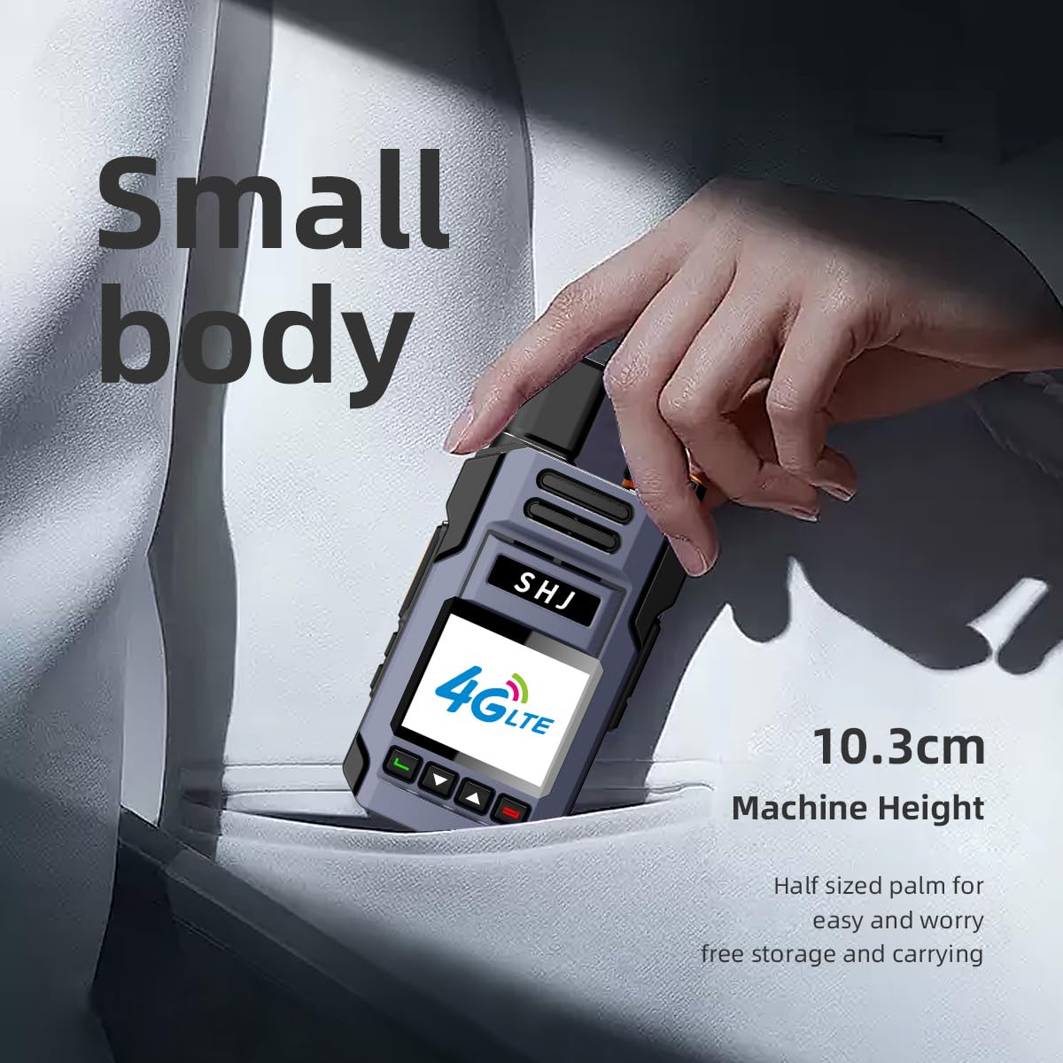 Super PTT Mini 4G LTE PoC walkie talkie battery and charging view
